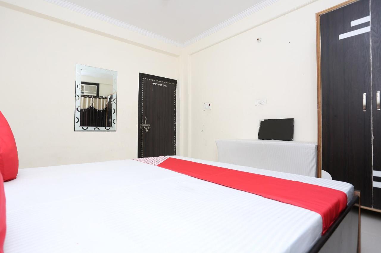 Hotel Oyo 40446 Yas Residency Alīgarh Exteriér fotografie